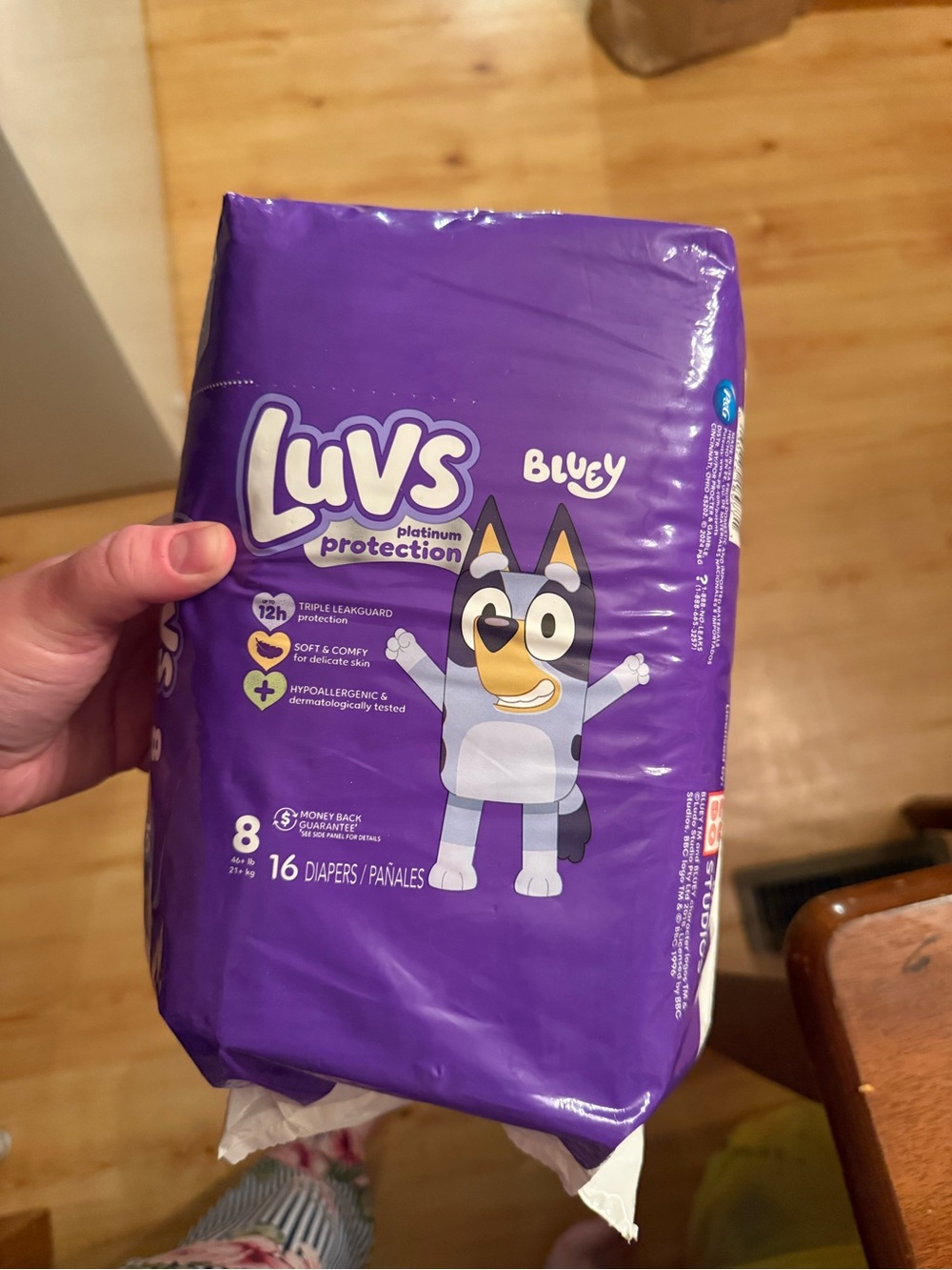 Luvs Platinum Protection Diapers - Purple, Size 8 (16 Count)